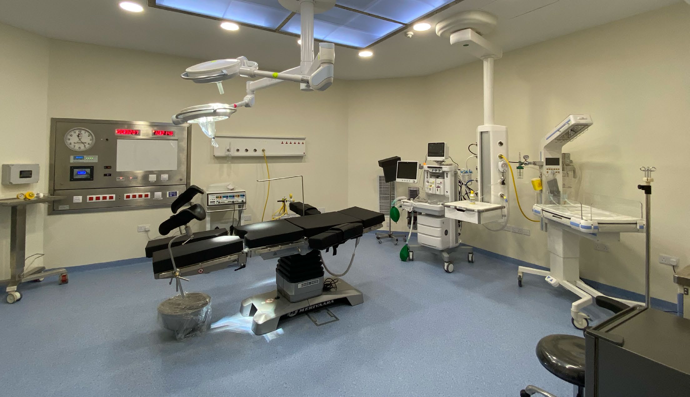 Major operating theatre at Al Amal Maternity Hospital